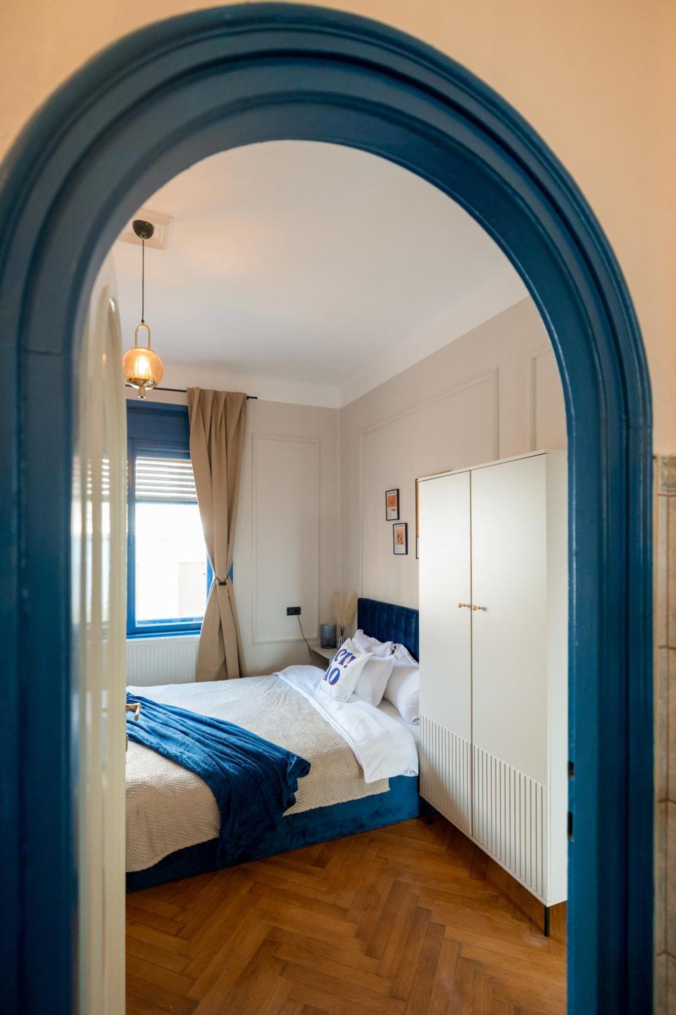 Decebal Central Studio - Elegant And Cozy Stay Arad Exterior photo